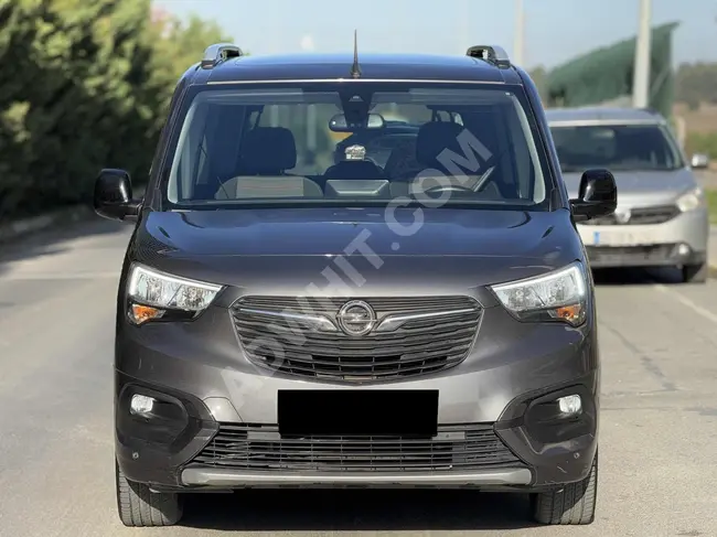 DEMİREL AUTODAN 2021 OPEL COMBO KM35.000 HATASIZ SERVİS KAYITLI.