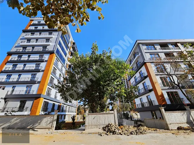 Luxury 3+1 apartment for sale in a residential complex in KARTAL KORDONBOYUN