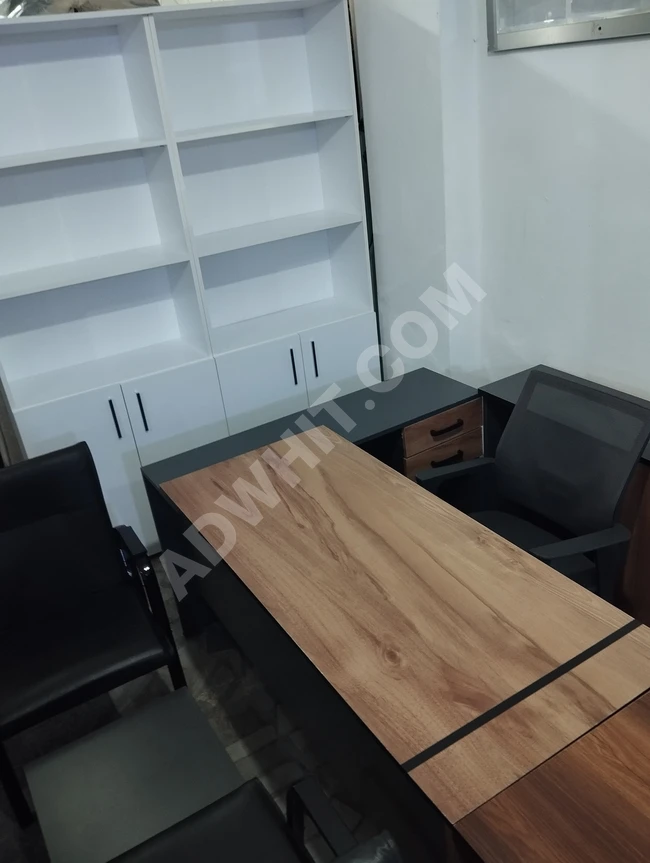 Used office set 05437684500