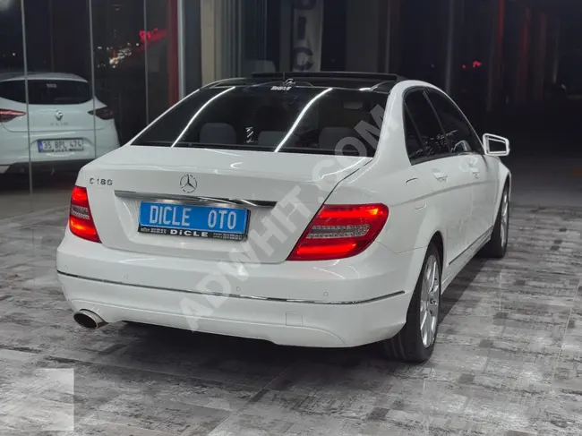 سيارة MERCEDES-BENZ  C-180  موديل 2013  بدون أي تغييرات مع إمكانية القرض  الكامل والمقايضة.