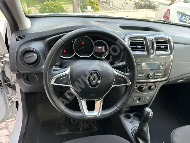 Renault Symbol car, 2018 model, with 90 horsepower and 170,000 km mileage