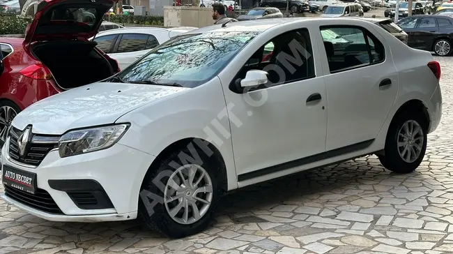 Renault Symbol car, 2018 model, with 90 horsepower and 170,000 km mileage