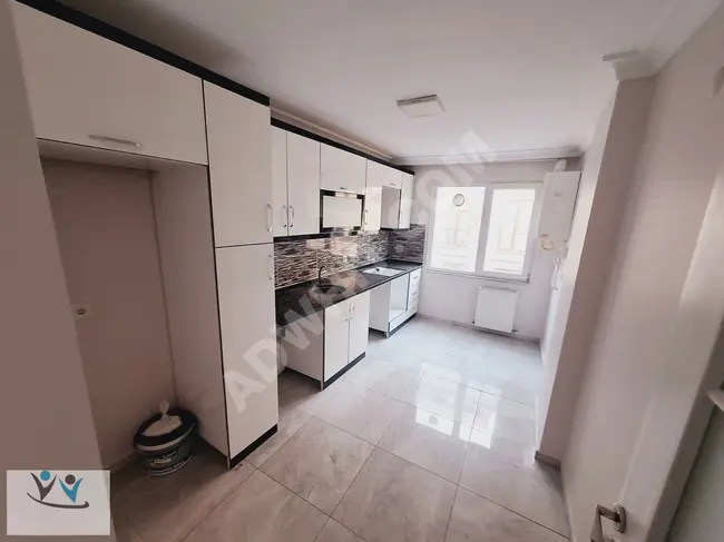 2+1 apartment for sale within walking distance from the Metrobus in Avcılar.