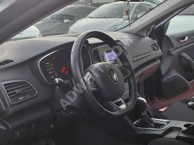 KREDİ İMKANIYLA 2022 MODEL 77 BİNDE RENAULT MEGANE