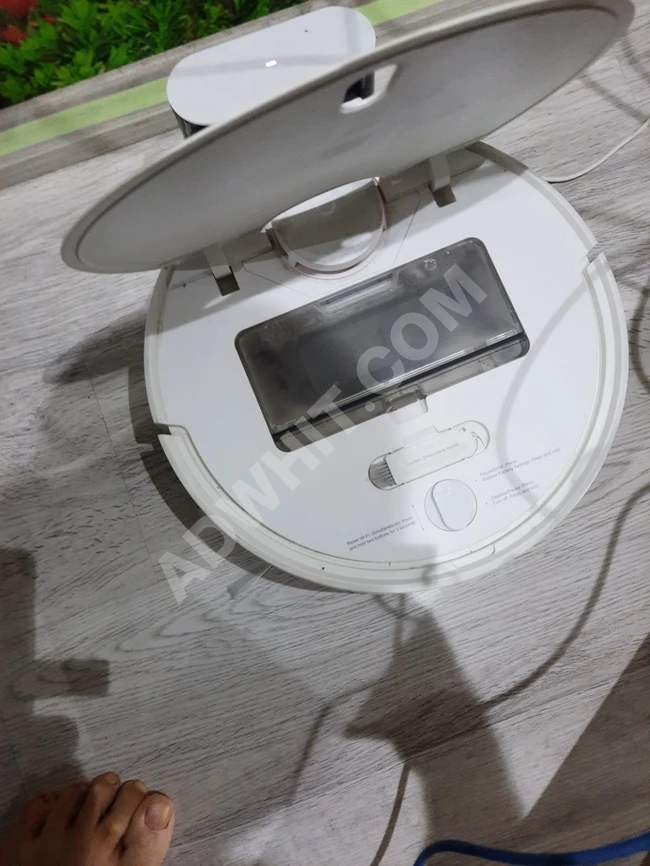 Xiaomi MI robotic vacuum cleaner in great condition