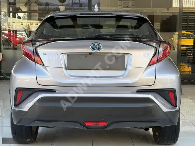 2021 TOYOTA C-HR 1.8 HYBRİD 4X2 FLAME E-CVT 122 HP HATASIZ BOYAS