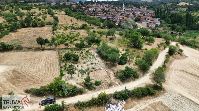 A land area of 358 m2 with 45 trees and surrounded entirely by Truva Real Estate.