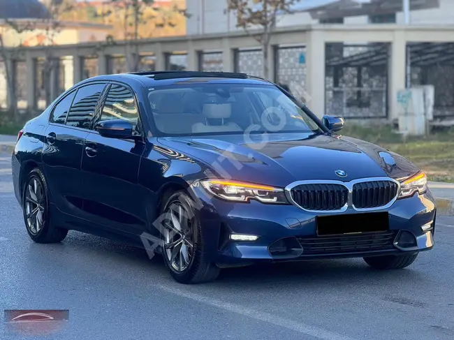 BMW 320i موديل 2021 SPORT, فتحة سقف, تدفئة, باكاج كهربائي, CARPLY, بدون تغيير