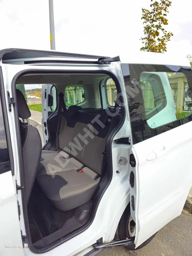 The spacious economic Ford Courier car