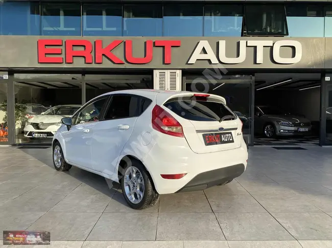 2012 - FORD FİESTA 1.4 TDCİ TİTANYUM - كاملة المواصفات - من ERKUT AUTO