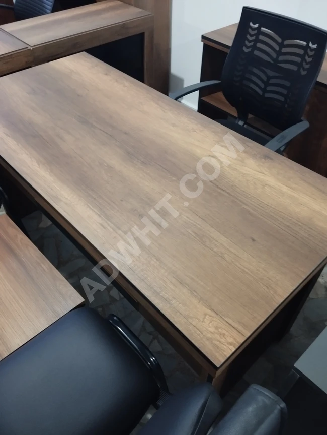 Office furniture, no different from brand new 05437684500