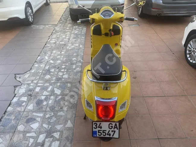 VESPA GTS 300 SUPER SPORT 2020 - 15,000 km on the clock - by ATTACK MOTORS