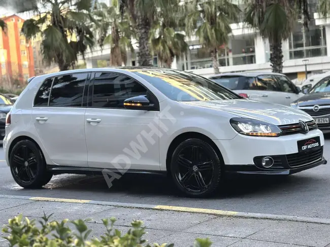 VW GOLF 1.6 TDI TRENDLINE car with 175,000 km, 2012 model Volkswagen.