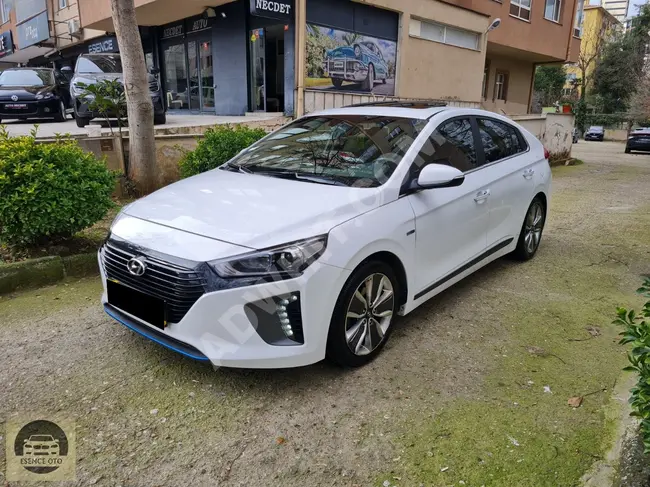 سيارة HYUNDAİ LONIQ 1.6 GDI موديل 2018 هجين فتحة سقف