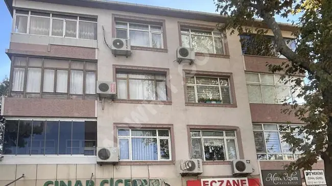 2+1 apartment on the first floor for sale next to Bahçelievler piramit