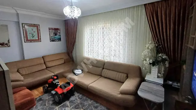 3+1 apartment on the third floor with an area of 120 square meters, eligible for a loan, located in the center of SEFAKÖY.