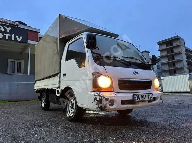 KIA BANGO K.2700 model 2004, small truck with metal box and curtain from ÜÇYAY OTOMOTİV