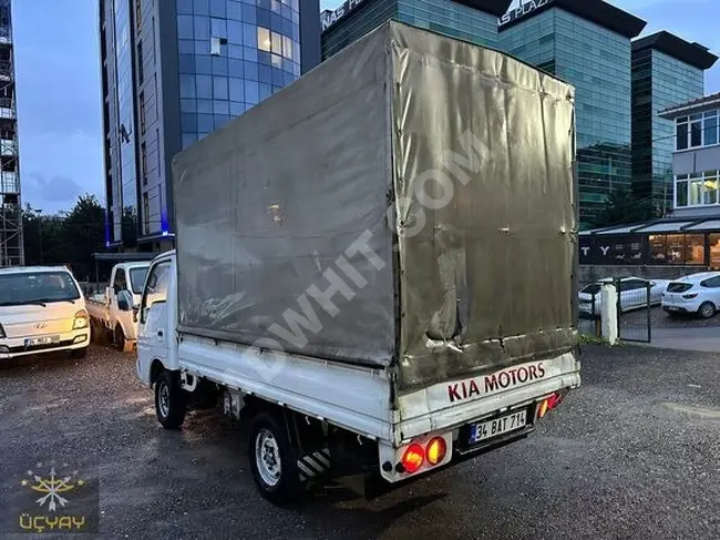 KIA BANGO K.2700 model 2004, small truck with metal box and curtain from ÜÇYAY OTOMOTİV