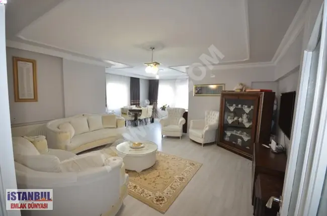 Luxury apartment for sale in a complex located in the BEYLİKDÜZÜ A.KAHVECİ neighborhood.