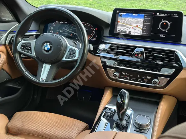 TECH MOTORS 2022 BMW520İ 50.YIL M EDİTİON HAYALET+HARMAN+HATASIZ