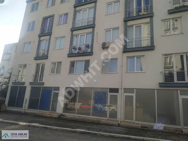 Shop for rent with an area of 200 square meters in PENDIK KURTKÖY