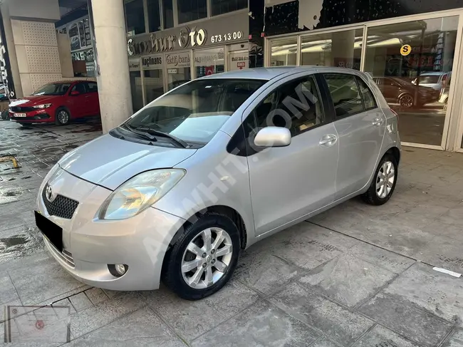 TOYOTA YARIS 1.3 TERRA model 2009 kilometers 122,500 km