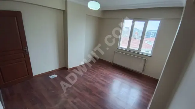 2+1 apartment on the middle floor with an area of 90m2 on BİNEVLER Street from DENİZ GAYRİMENKUL