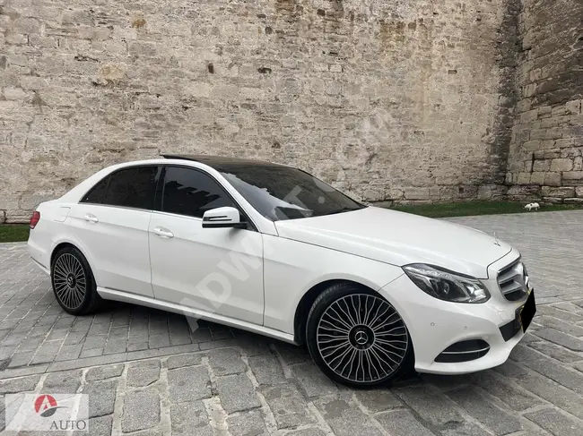 MERCEDES E180 ELİTE بسقف زجاجي + مصابيح LED + تدفئة المقاعد، كاملة مواصفات  بدون عيوب