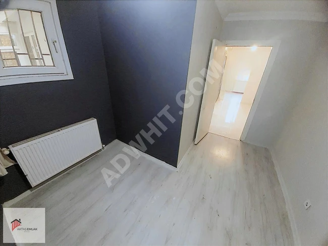 2+1 apartment in a new building near the Üsküdar Center in good condition and well maintained by AKTAŞ.