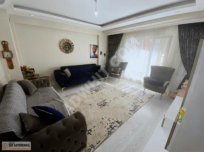 2+1 apartment for sale with IŞIK EMLAK guarantee, eligible for a loan, 6 years old.