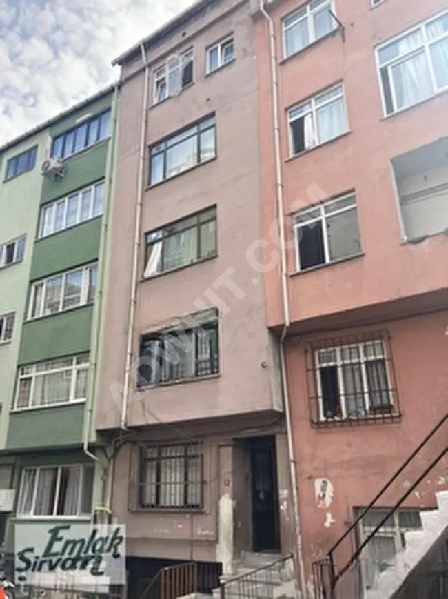 Apartment on a middle floor for sale near the center.