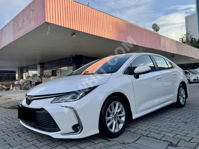 سيارة TOYOTA COROLLA موديل 2023  بدون عيوب - بدون طلاء - بدون تغييرات - أوتوماتيكي - 55 ألف كم