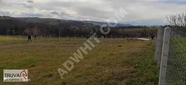 Land for sale with an area of 2350 m² in Kocaeli İzmit Bağlıca tatlı bayır