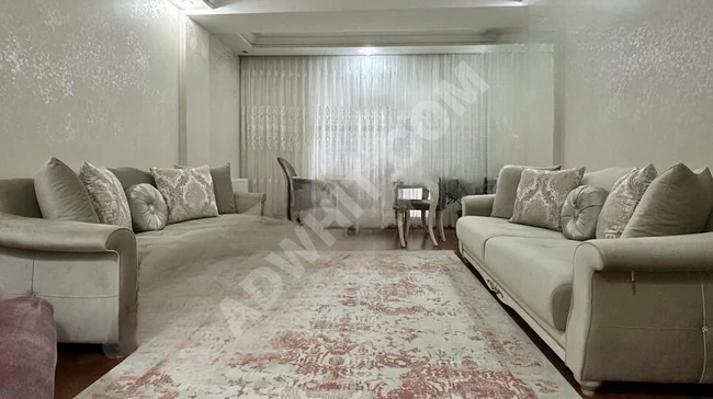 A spacious and practical 4+2 duplex apartment with an area of 185 square meters in the İnönü neighborhood.