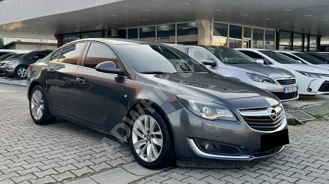 Opel Insignia  أوتوماتيك - بدون تغييرات  - نظيفة ومحافظ عليها