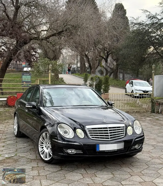 E220CDI AVANTGADE Model 2009 with Glass Roof