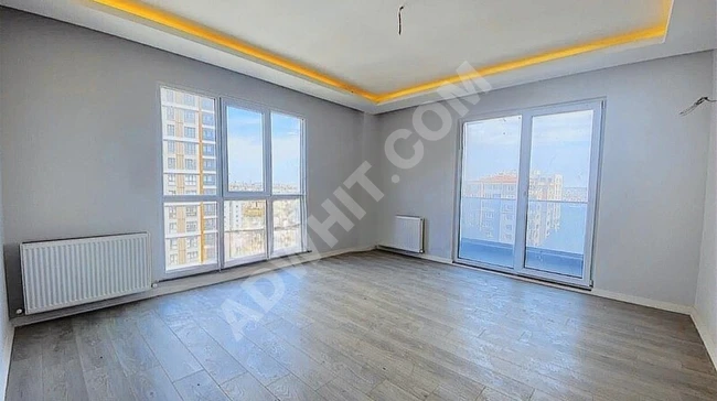 Luxury apartment opportunity for investment with a pool and master bathroom