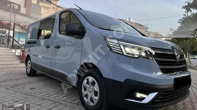 Renault Trafic اصدار 2024 بوضع الجديدة بدون خدوش 5+1 اوتوماتيك بفاتورة 20%