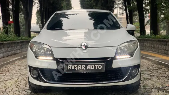 AVŞAR'DAN OTOMATİK ORJİNAL KAZASIZ EN DOLU PAKET MEGANE