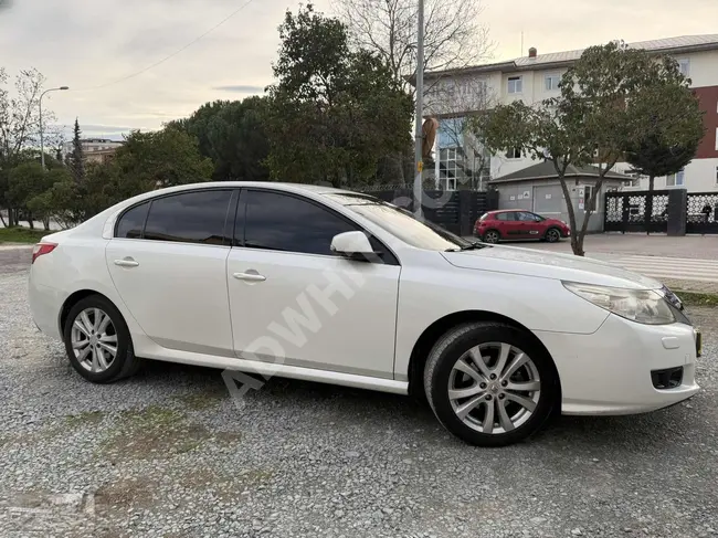 Renault Latitude Model 2011 1.5 DCI PRIVILEGE with no alterations or original defects