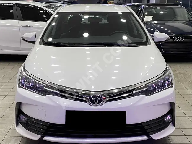 سيارة TOYOTA COROLLA ديزل أوتوماتيك بدون حوادث وبدون تغيير + مع كاميرا رؤية خلفية ومرايا كهربائية.