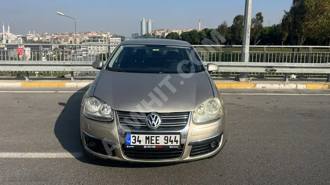 SALMIŞ AUTO'DAN TEMİZ VOLKSWAGEN JETTA