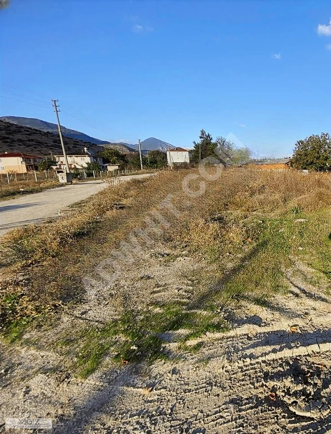 فرصة أرض للبيع بمساحة 600 م2 و تقع في شارع Sakarya Pamukova Ankara