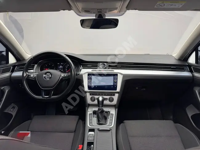 سيارة VW PASSAT COMFORTLİNE موديل 2018 - سقف بانورامي - DSG..!!