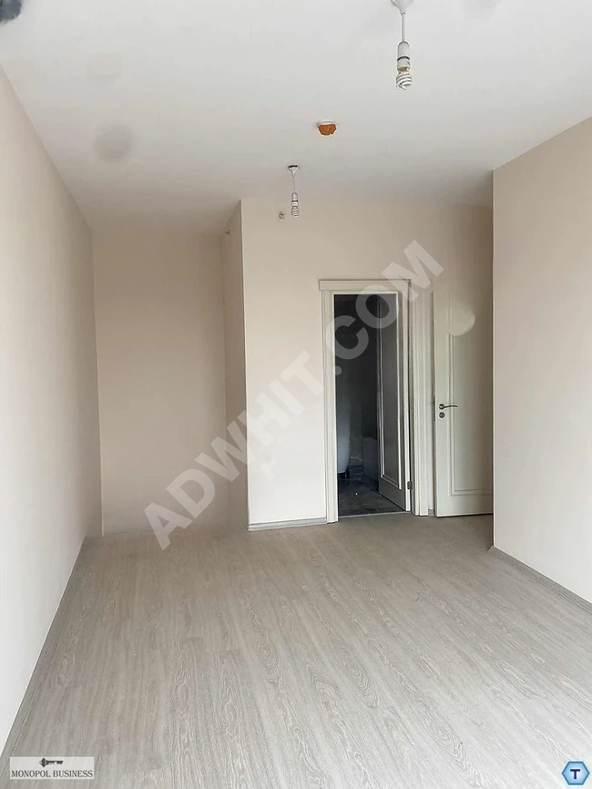 A spacious large 2+1 apartment with a city view at an attractive price.