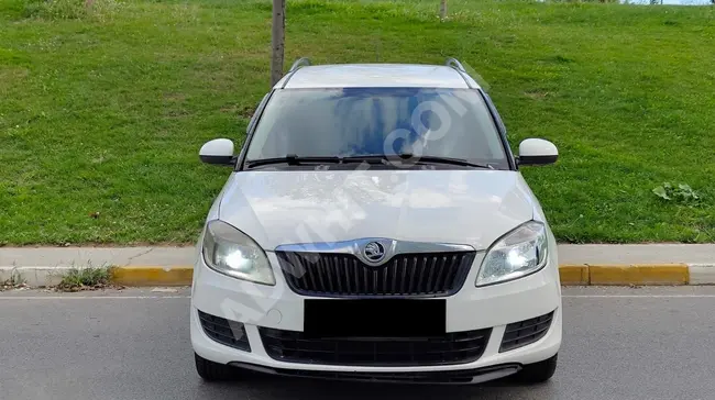 سيارة SKODA ROOMSTER 1.2 STYLE موديل 2010 ناقل حركة يدوي بنزين و نظام غاز مسال