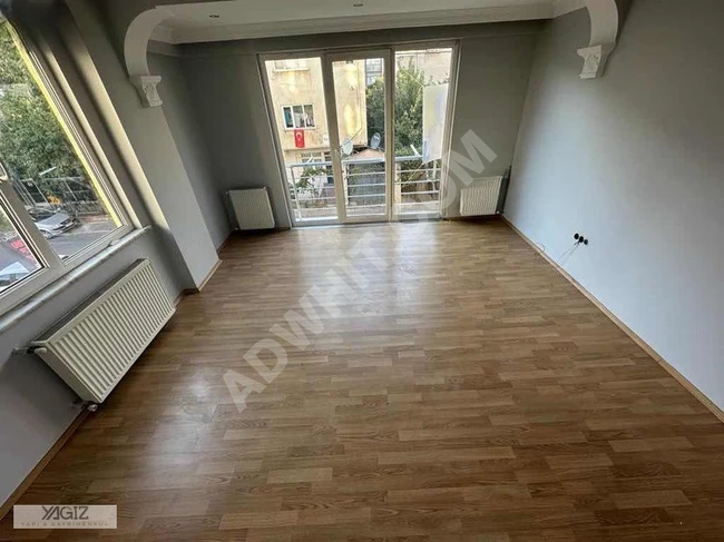 2+1 apartment on a mid-floor located 3 minutes away from the NECİP FAZIL metro