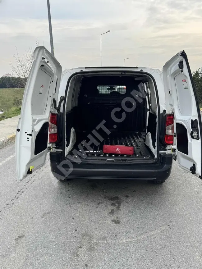 CITROEN BERLINGO car model 2020 with no paint, 20% of the invoice amounting to 94 thousand, with the possibility of a loan, exchange, or installment.