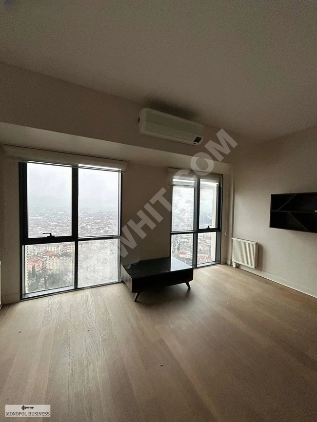 2+1 apartment for sale in the VIAPORT VENEZIA complex