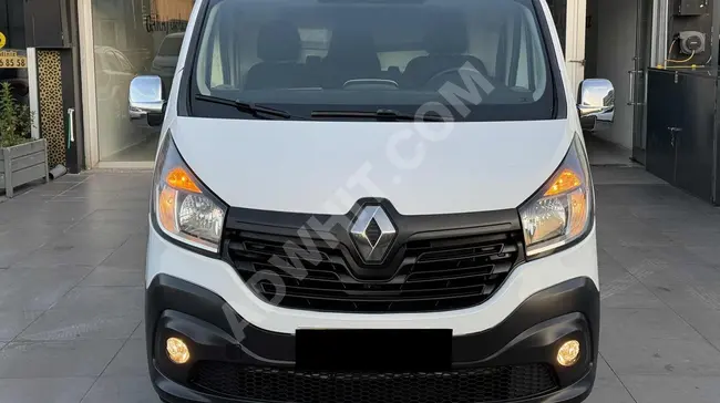 RENAULT TRAFIC car model 2015 with a down payment of 200 thousand and a loan up to 36 months.